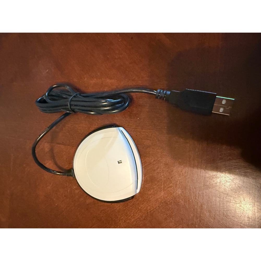 Identiv SCR3310 v2.0 Smart Card Reader USB CAC PIV Reader 905331 White Black